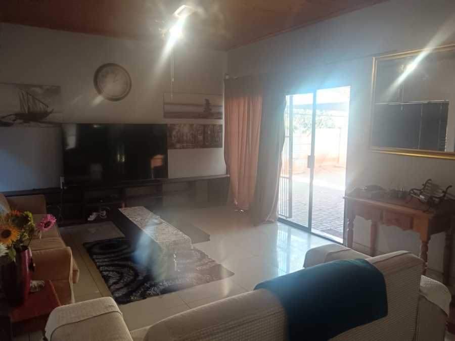 4 Bedroom Property for Sale in Hadison Park Northern Cape